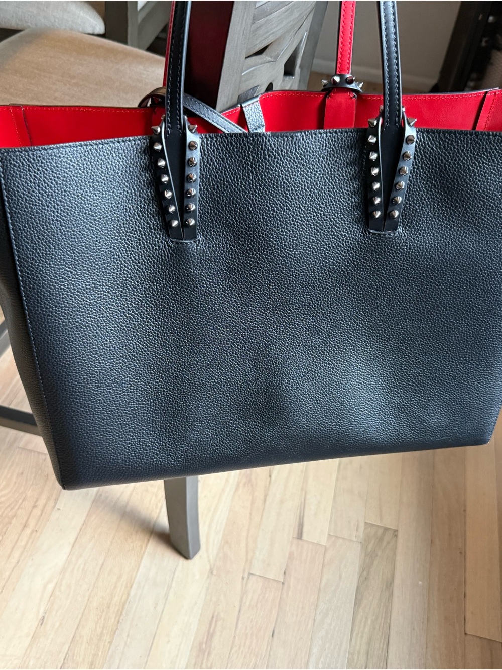 Christian Louboutin Black and Red Stud-Trim Tote Bag with Wrist Pouch. - Picture 4 of 6